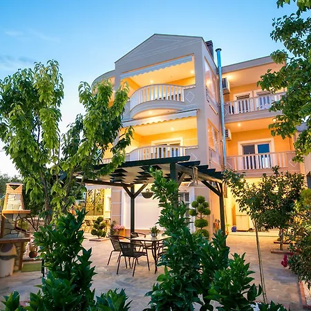 Apartament View *